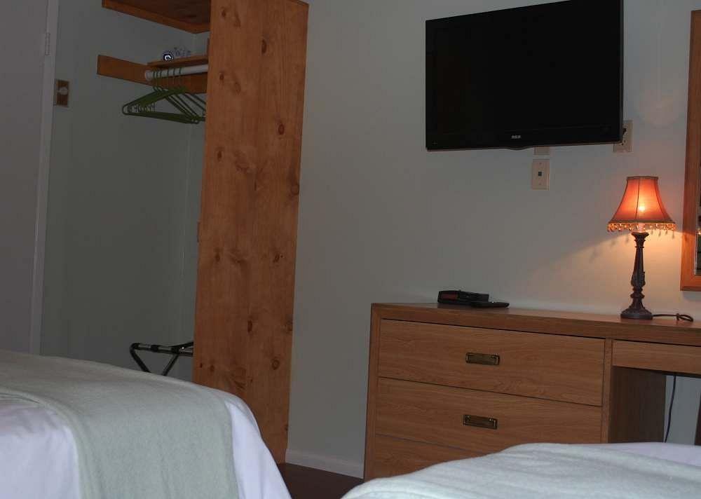 بيشوب Trees Motel المظهر الخارجي الصورة