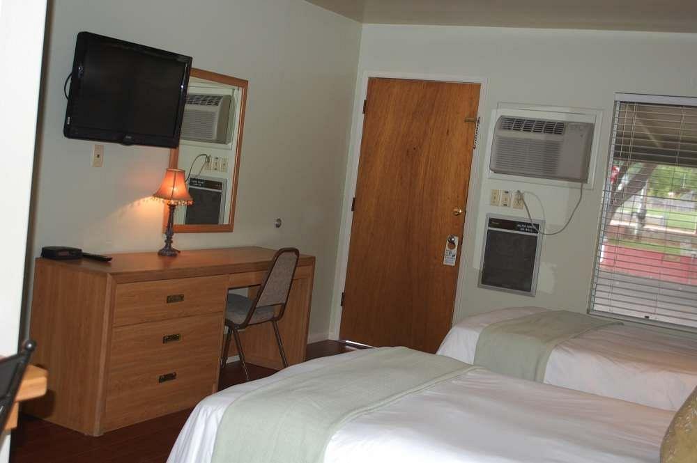 بيشوب Trees Motel المظهر الخارجي الصورة